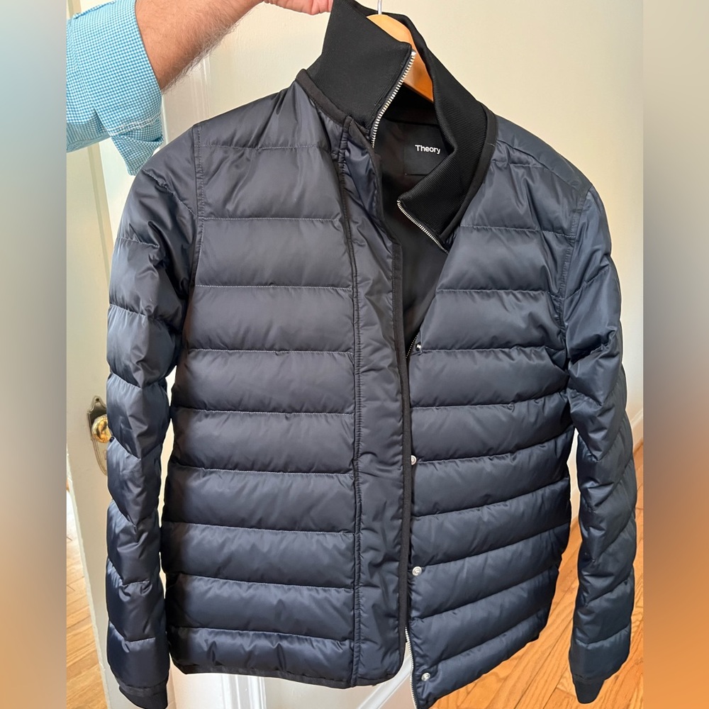 Brand New Theory Down Coat, very petite - size XP